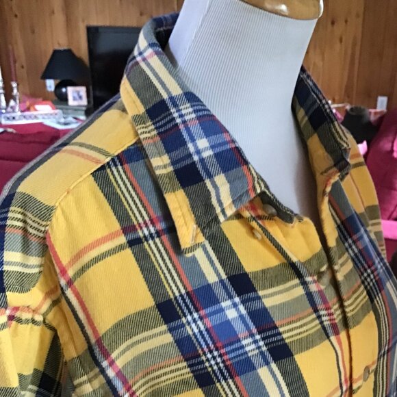 RALPH LAUREN Men’s Yellow, Blue and Red Plaid Flannel Classic Fit Shirt – L - Picture 4 of 12